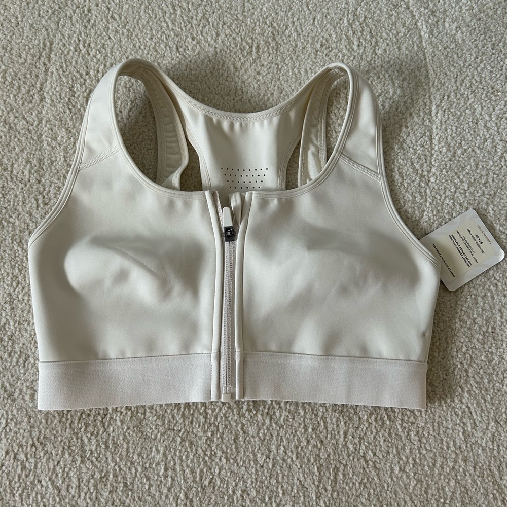 Fabletic Women's Cream Sports Bra